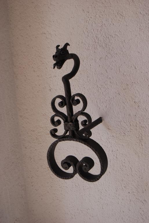 Apartaments Fonda Comerc Torroella de Montgrí Kültér fotó