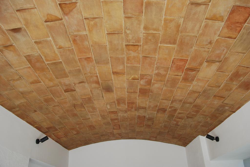 Apartaments Fonda Comerc Torroella de Montgrí Kültér fotó